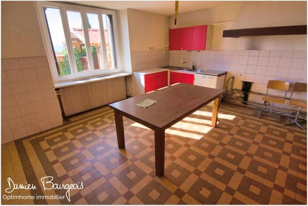 EXCLUSIVITÉ – PÉRON (secteur Feigères) – Spacieuse maison avec vue Mont-Blanc et terrain constructible