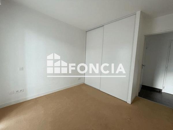 Location Appartement 2 pièces 46.95 m² - 2-4-6-8-9 ESPACE NAYEL Lorient 56100