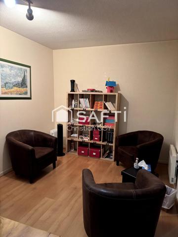 INVESTISSEURS - SCI - MURS COMMERCIAUX - 38080 ISLE D'ABEAU - 122 M² -