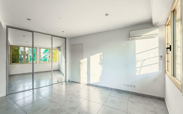 Appartement à vendre    2 pièces • 53,14 m2 Nice