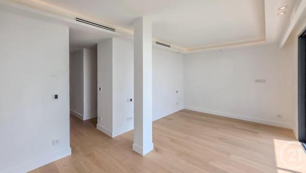 Maison à vendre  5 pièces - 238 m2 ROQUEBRUNE CAP MARTIN - 06