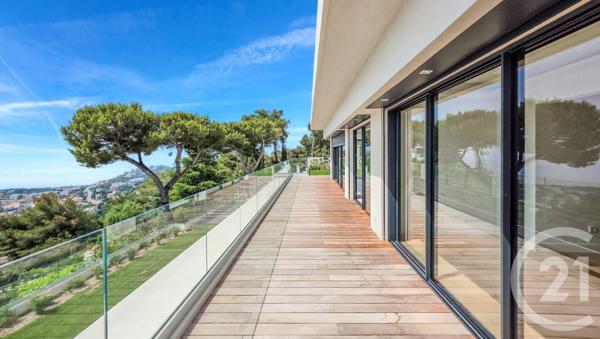 Maison à vendre  5 pièces - 238 m2 ROQUEBRUNE CAP MARTIN - 06