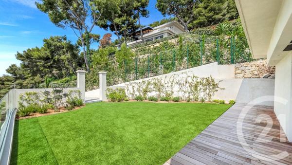 Maison à vendre  5 pièces - 238 m2 ROQUEBRUNE CAP MARTIN - 06