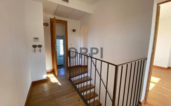 Maison à vendre    7 pièces •  Carpentras