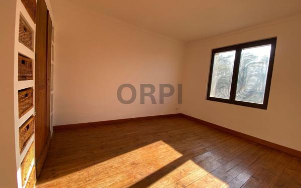 Maison à vendre    7 pièces •  Carpentras