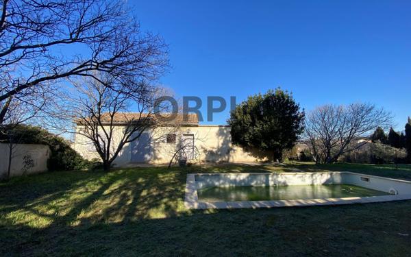 Maison à vendre    7 pièces •  Carpentras