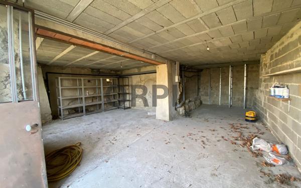 Maison à vendre    7 pièces •  Carpentras