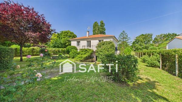 Maison à rafraichir au coeur de Sainte-Soulle