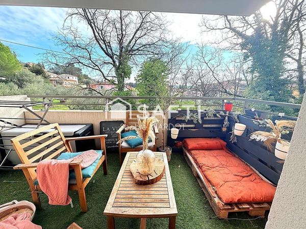 Cuers – Appartement récent de 3 pièces, terrasse, garage