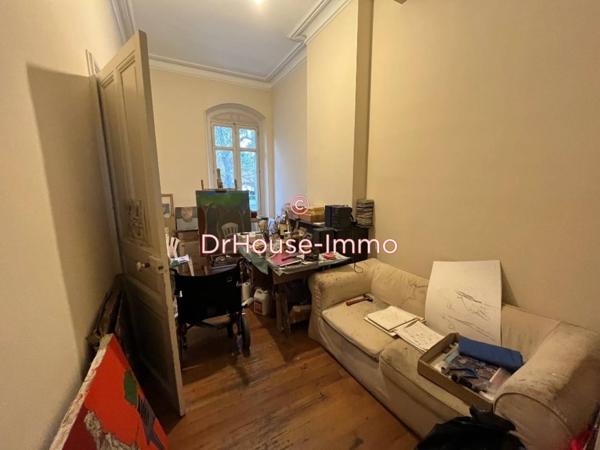 Immeuble à vendre 12 pièces de 512 m²