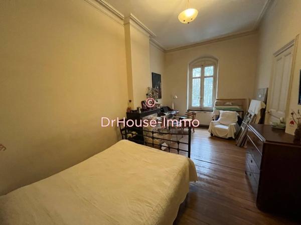 Immeuble à vendre 12 pièces de 512 m²