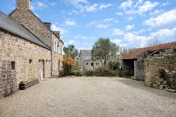 Vente Maison107 m² - 5 Pièces - SAINT PIERRE EGLISE (50330)