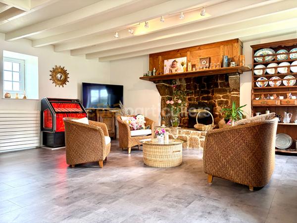 Vente Maison107 m² - 5 Pièces - SAINT PIERRE EGLISE (50330)