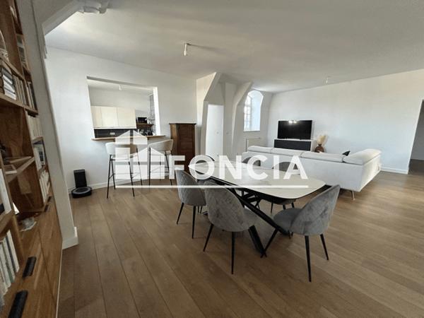 Location Appartement meublé 3 pièces 93.8 m² - HOTEL DE LA VERDURE Arras 62000