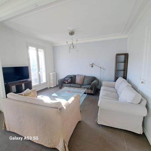 **RARE – LE CHARME DE L’ANCIEN AU CŒUR DE NANTERRE – DUPLEX DERNIER ÉTAGE**