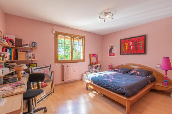 Maison Vierzon 245.35 m2 - 9 pièces - 6 chambres -