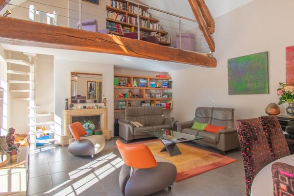 Maison Vierzon 245.35 m2 - 9 pièces - 6 chambres -