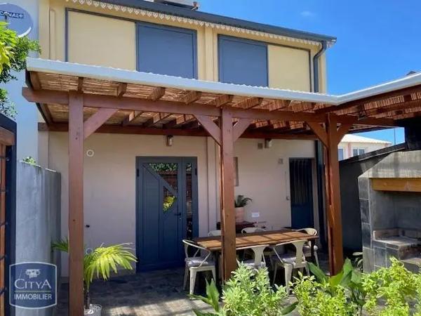 Maison à louer 4 pièces 97m²