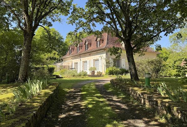 Maison à vendre à Figeac dans le Lot (46100), ref : MAIS70