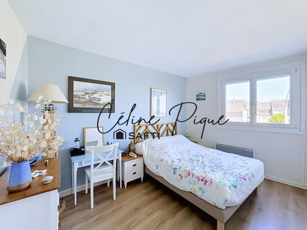 Appartement 4 pièces 3 chambres avec loggia cave et parking!
