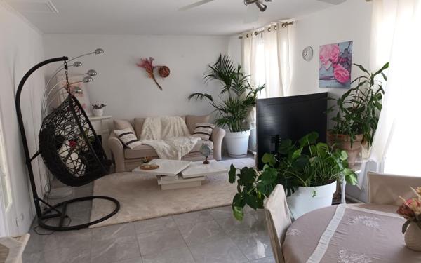 Maison à vendre    4 pièces •  Pollestres