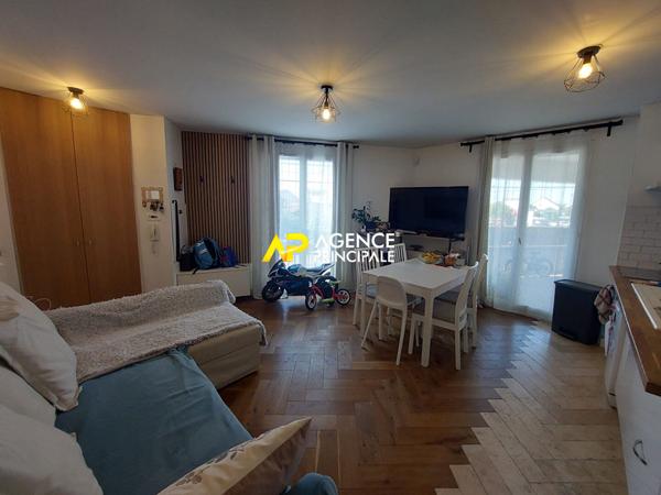 BEZONS Appartement 3 pièce(s) €290 000 ** - Référence 4401