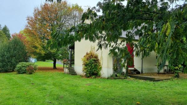 Sadroc , jolie Maison 50 m 2 sur 2000 m2 terrain