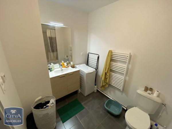 Appartement à louer 2 pièces 46.52m² Vannes (56000)