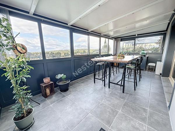 Le Castellet - 5 pièces - Vue panoramique - Piscine