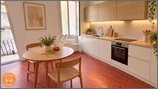 Appartement T1 bis 28 m2  à rénover centre ville avec balcon