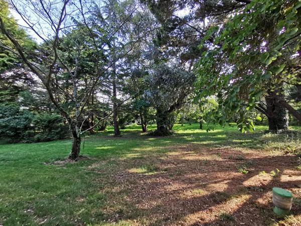 Maison St Gervais 11 pièces en  vente à termes occupée