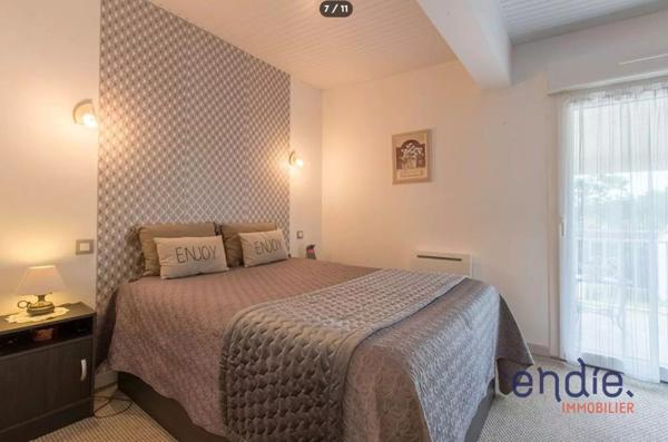 Maison de ville à Hagetmau, 103 m² habitables, terrain de 257 m², 5 pièces dont 3 chambres