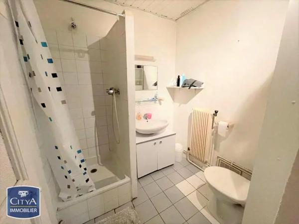 Appartement à louer 1 pièce 29.02m² Aix-en-Provence (13100)