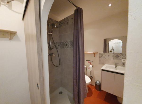 A LOUER - AIX EN PROVENCE - CENTRE VILLE - STUDIO MEUBLE