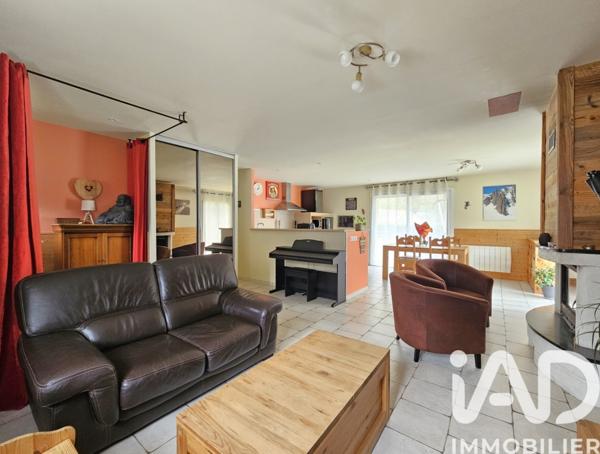 Maison à vendre 5 pièces 110 m² Saint-Thibaud-de-Couz