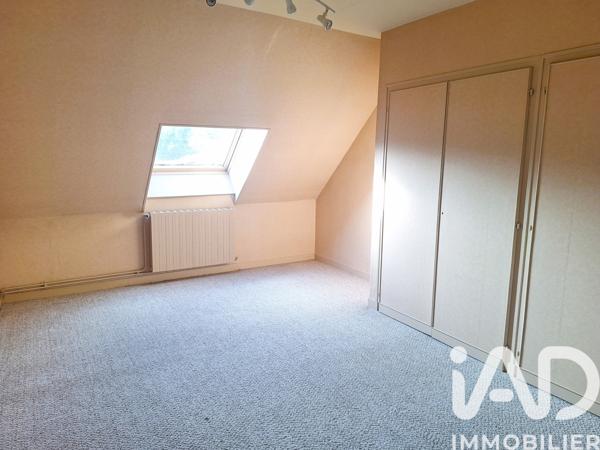 Maison à vendre 7 pièces 225 m² Sansac-de-Marmiesse
