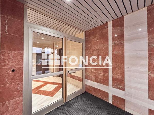 À vendre Studio 44 m² - Saint-étienne 42100