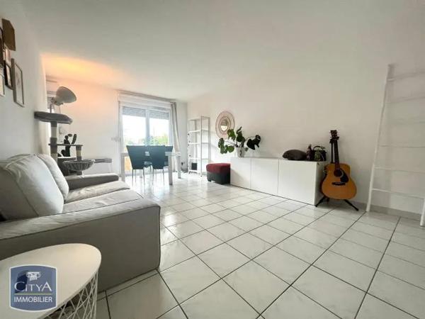Appartement à louer 2 pièces 49m² Avignon (84000)