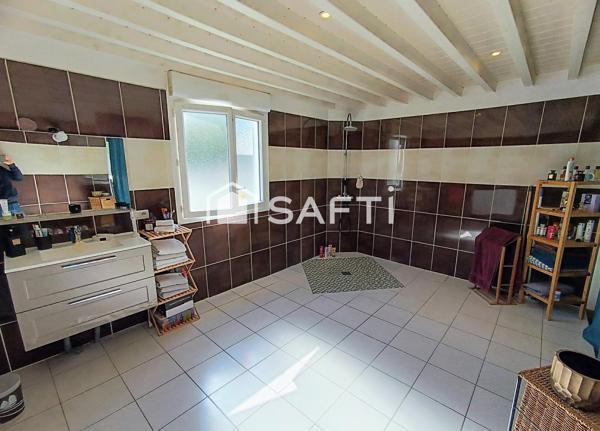 Maison 6 pièces 148 m²