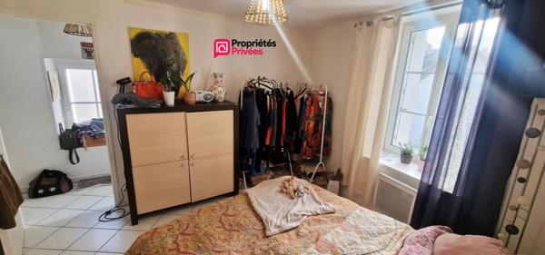 Immeuble de rapport - 90 m² - 4 pièces - local commercial et appartement T2