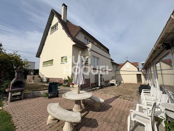 Maison spacieuse à vendre à Oissel - Référence AD1543
