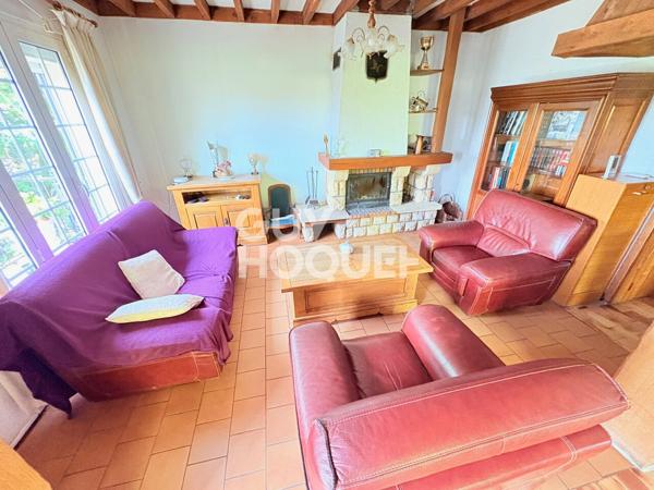 Maison spacieuse à vendre à Oissel - Référence AD1543