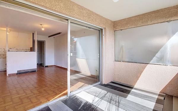 Appartement à vendre    1 pièce • 26,80 m2 Six-Fours-les-Plages