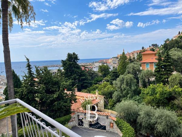 Menton, Terrain  380 m² à vendre