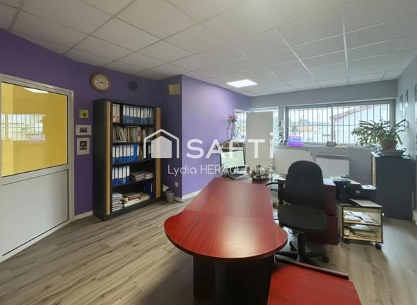 Bâtiment pro avec stockage et chambres froides