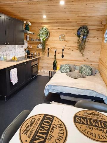 Vente                                                      Maison
                        
                     7 pièces                      189 m2                     à Cousance