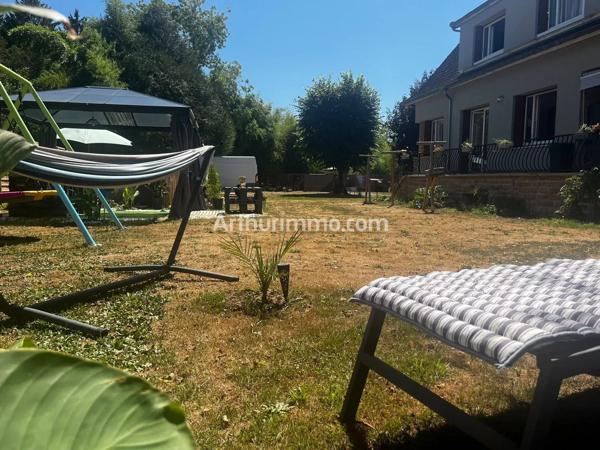 Vente                                                      Maison
                        
                     7 pièces                      189 m2                     à Cousance