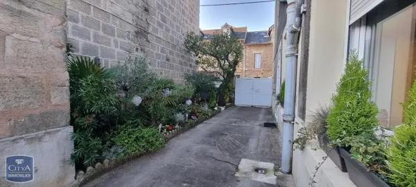 Appartement à louer 2 pièces 29.32m² Brive-la-Gaillarde (19100)
