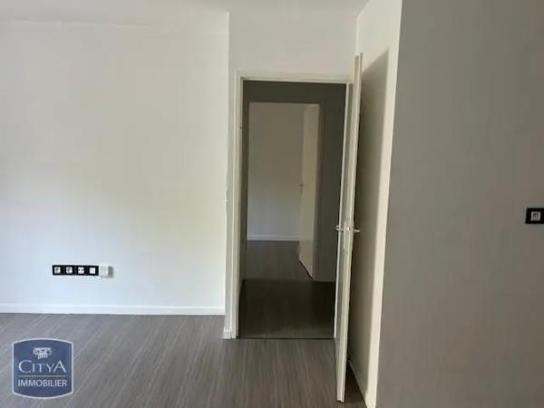 Appartement à louer 3 pièces 53.4m²