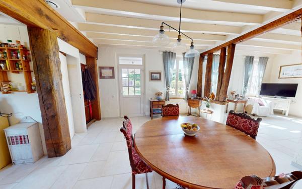 Maison à vendre    5 pièces •  Sacquenville